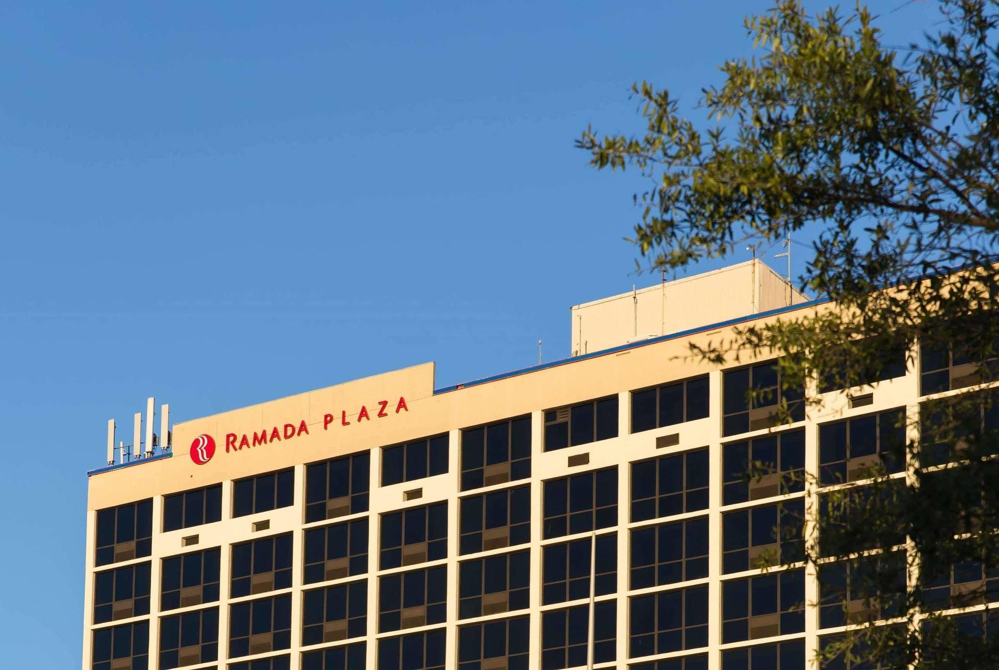 Hotel Ramada Plaza By Wyndham Downtown Capitol Park Atlanta